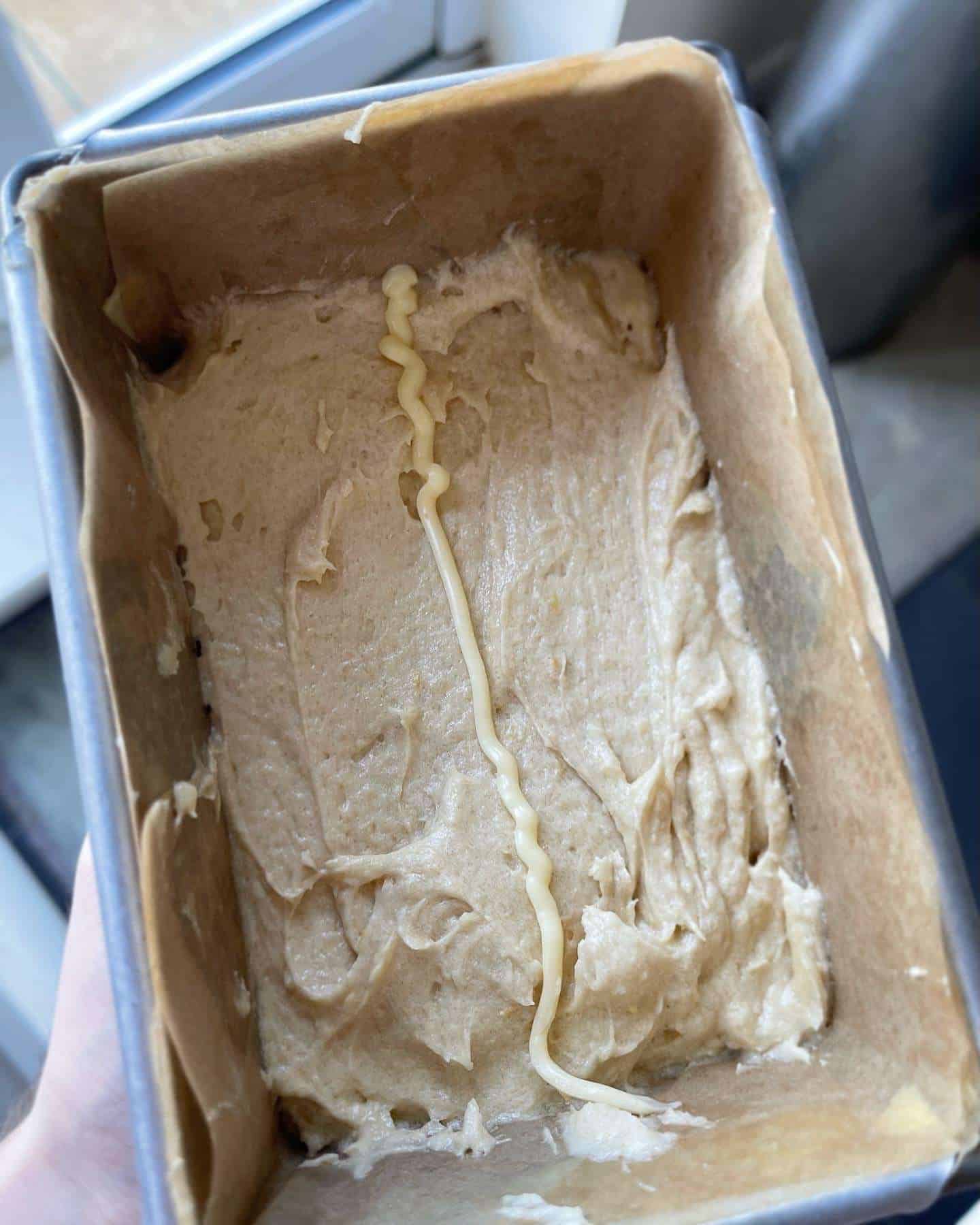piped butter line for loaf tin split top