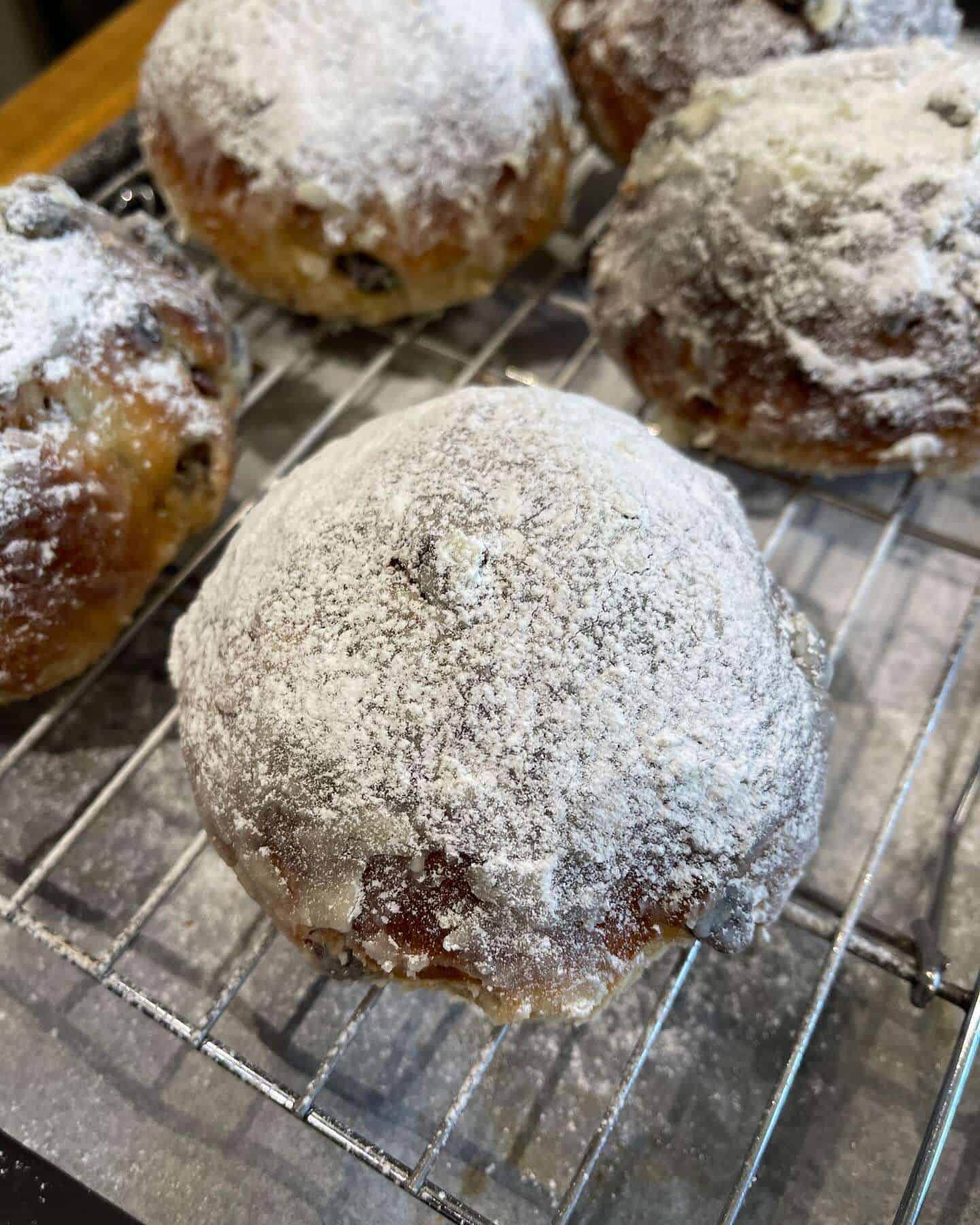 stollen buns