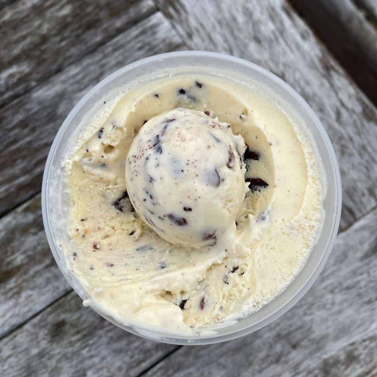 mini egg stracciatella ice cream