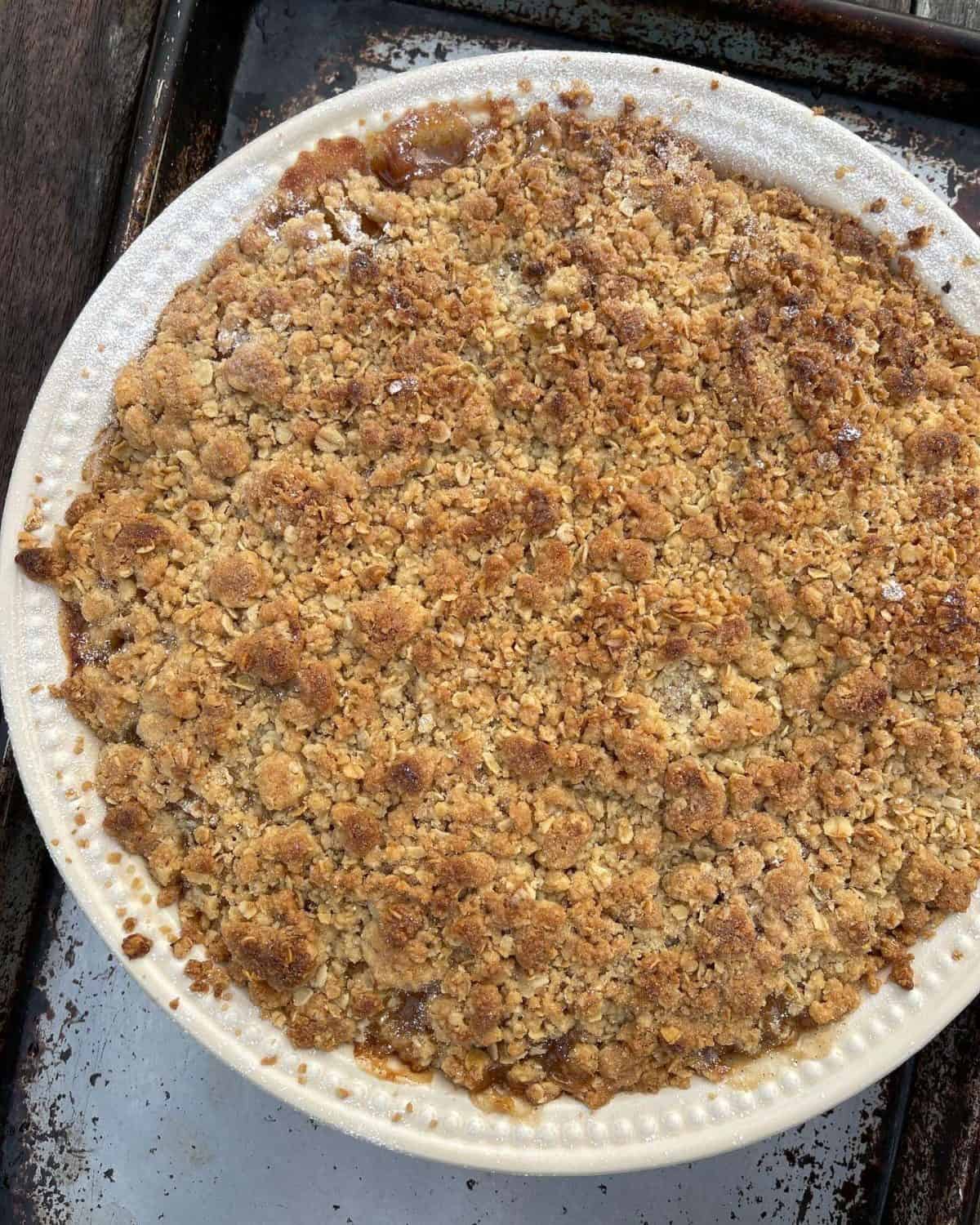 baked apple crumble