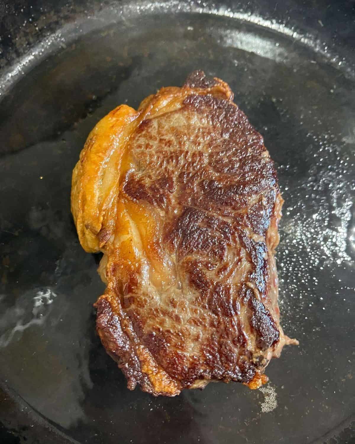 pan frying sirloin