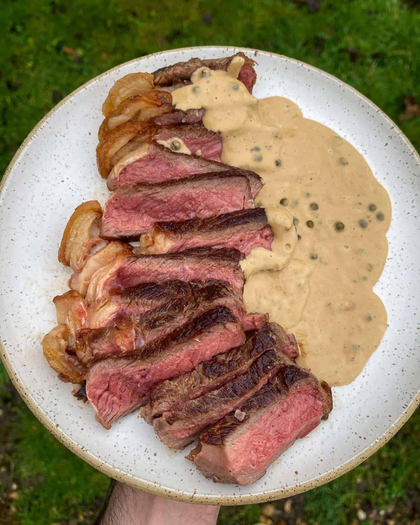 sirloin steak with peppercorn sauce