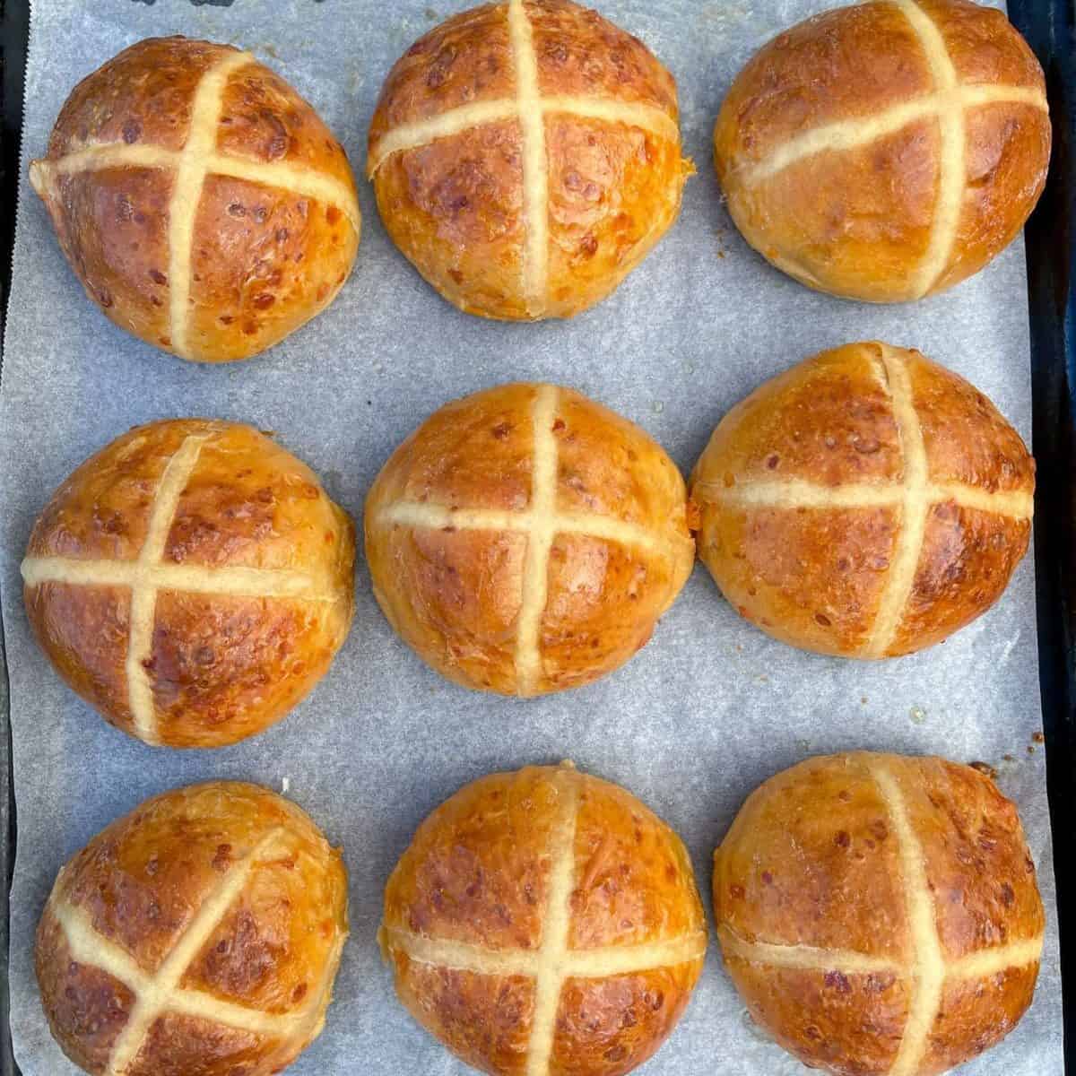 cheese & marmite hot cross buns