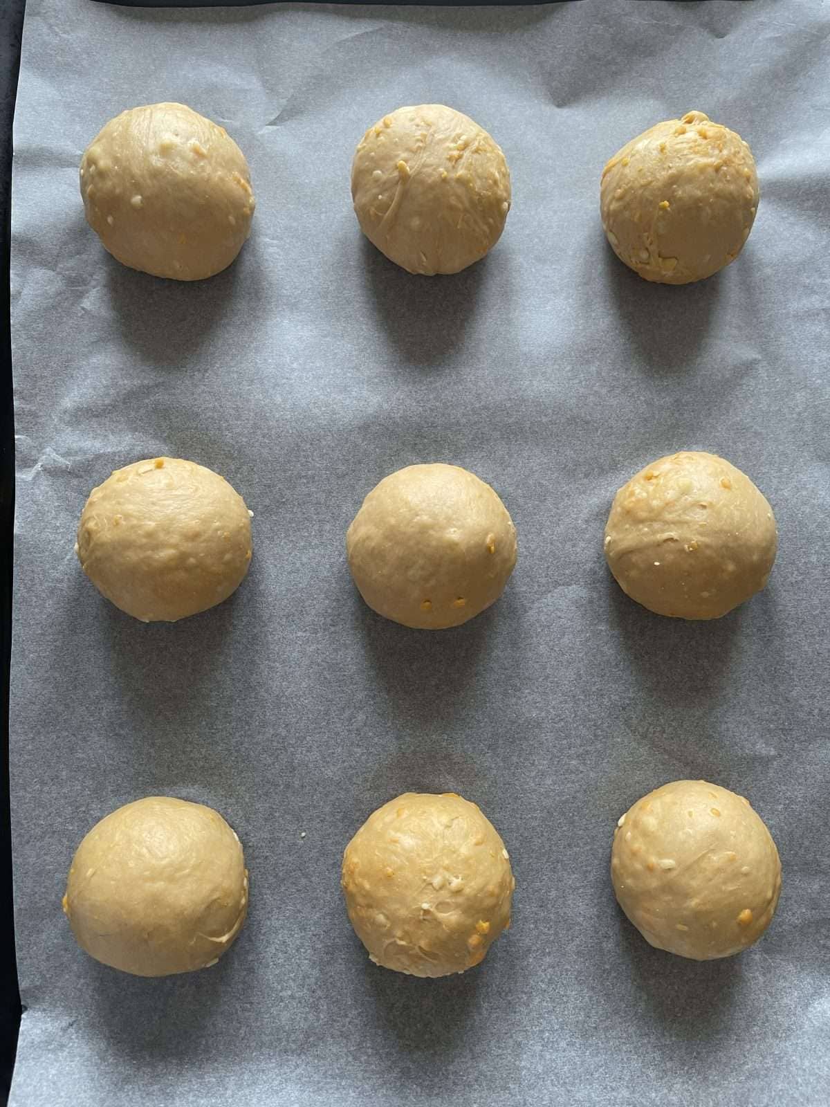 shaped hot cross buns