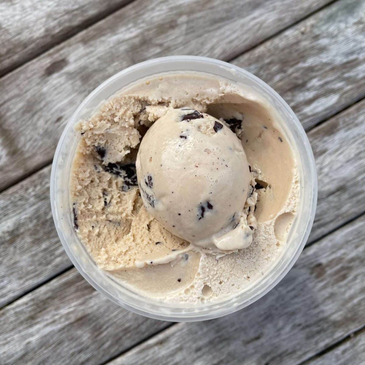 coffee stracciatella ice cream