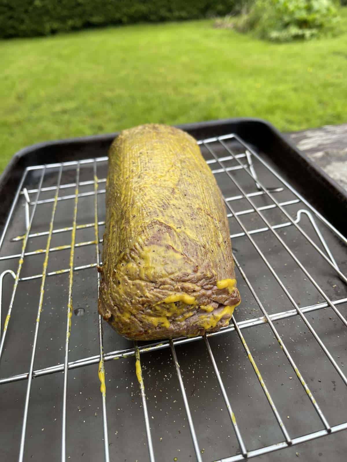 seared beef with English mustard
