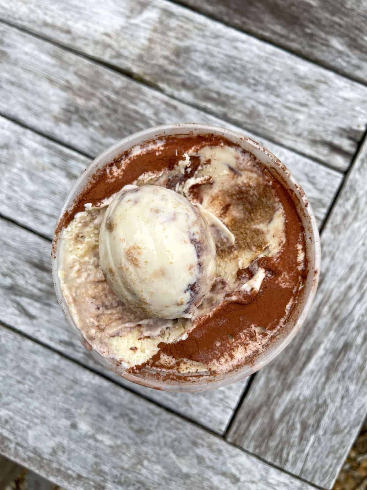 amaretto tiramisu ice cream scoop