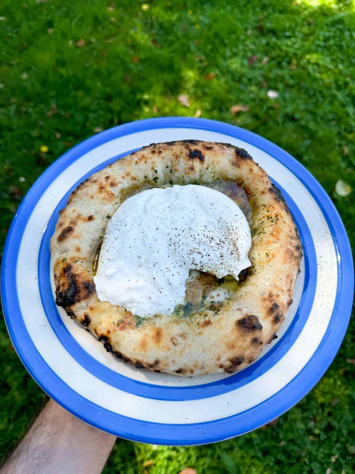 pizza oven garlic bread
