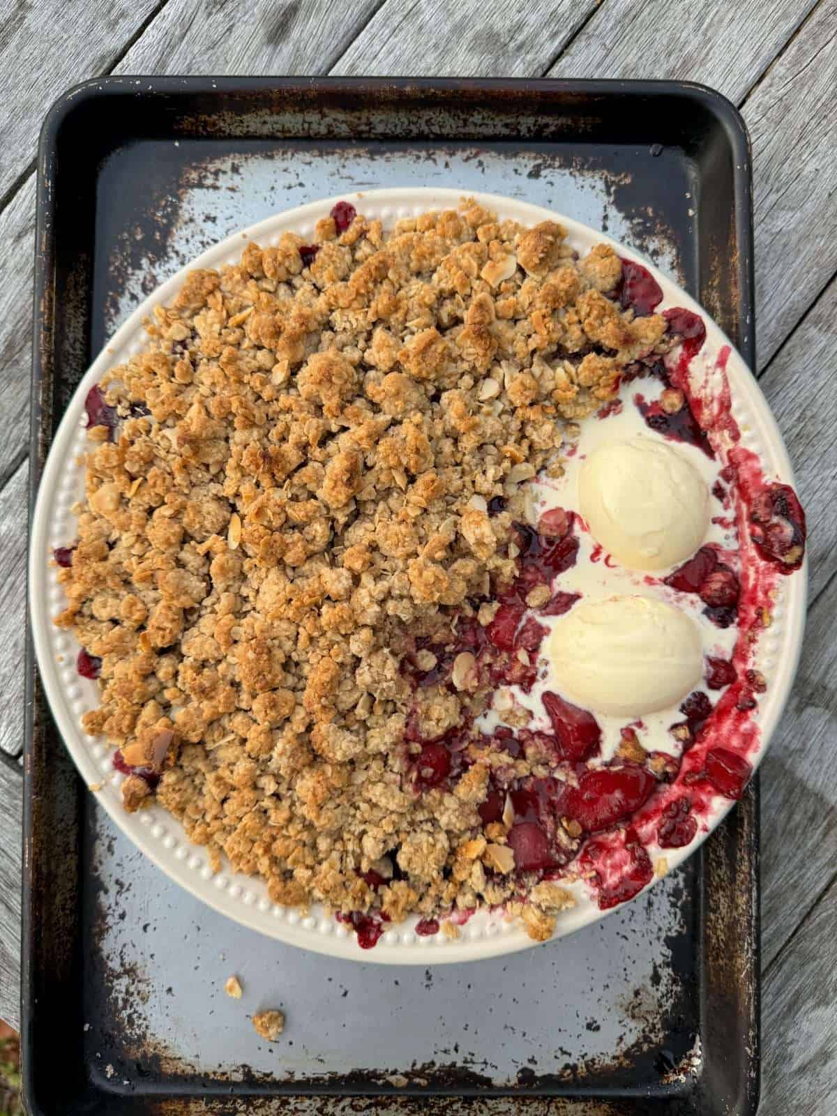 blackberry pear u0026 apple crumble