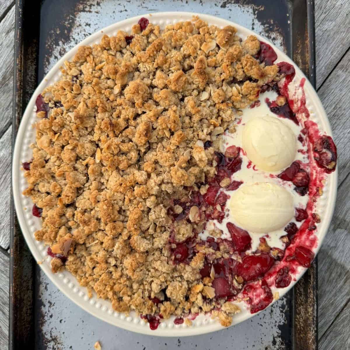 blackberry pear & apple crumble