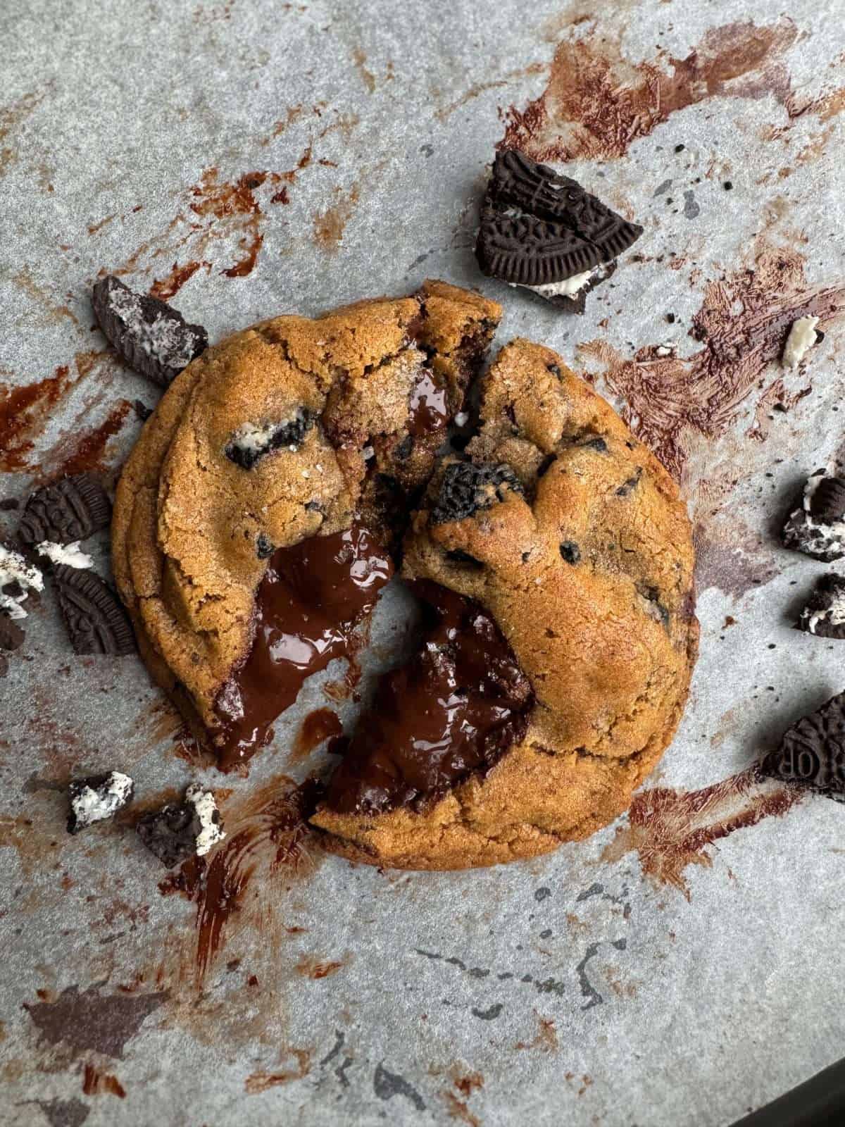 brown butter Oreo chocolate chip cookies