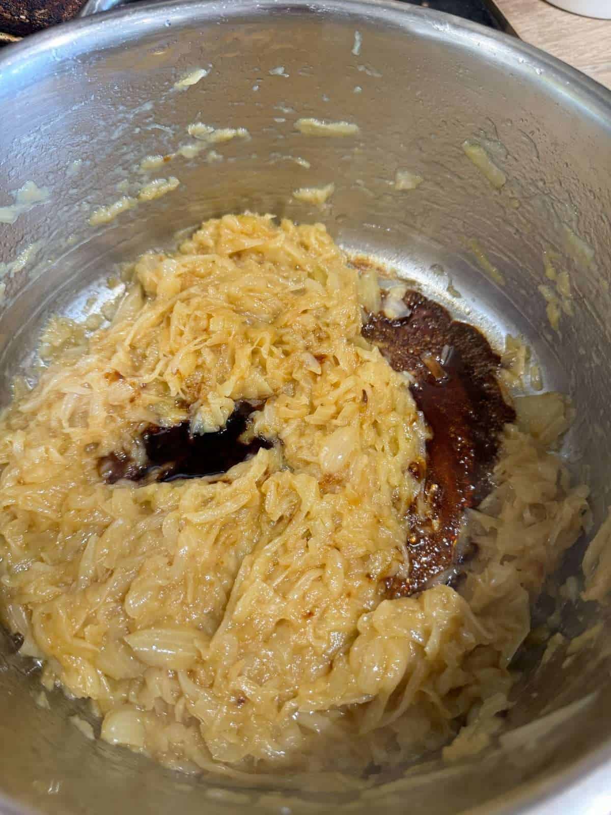 deglazing onions with balsamic vinegar