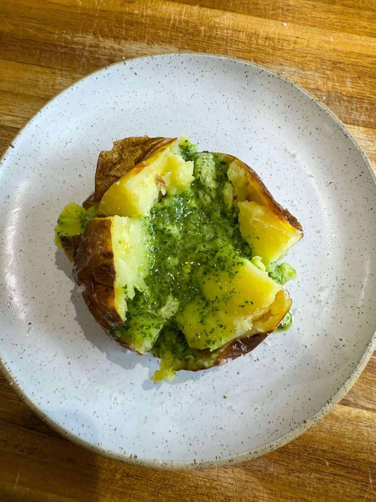 garlic butter baked potato