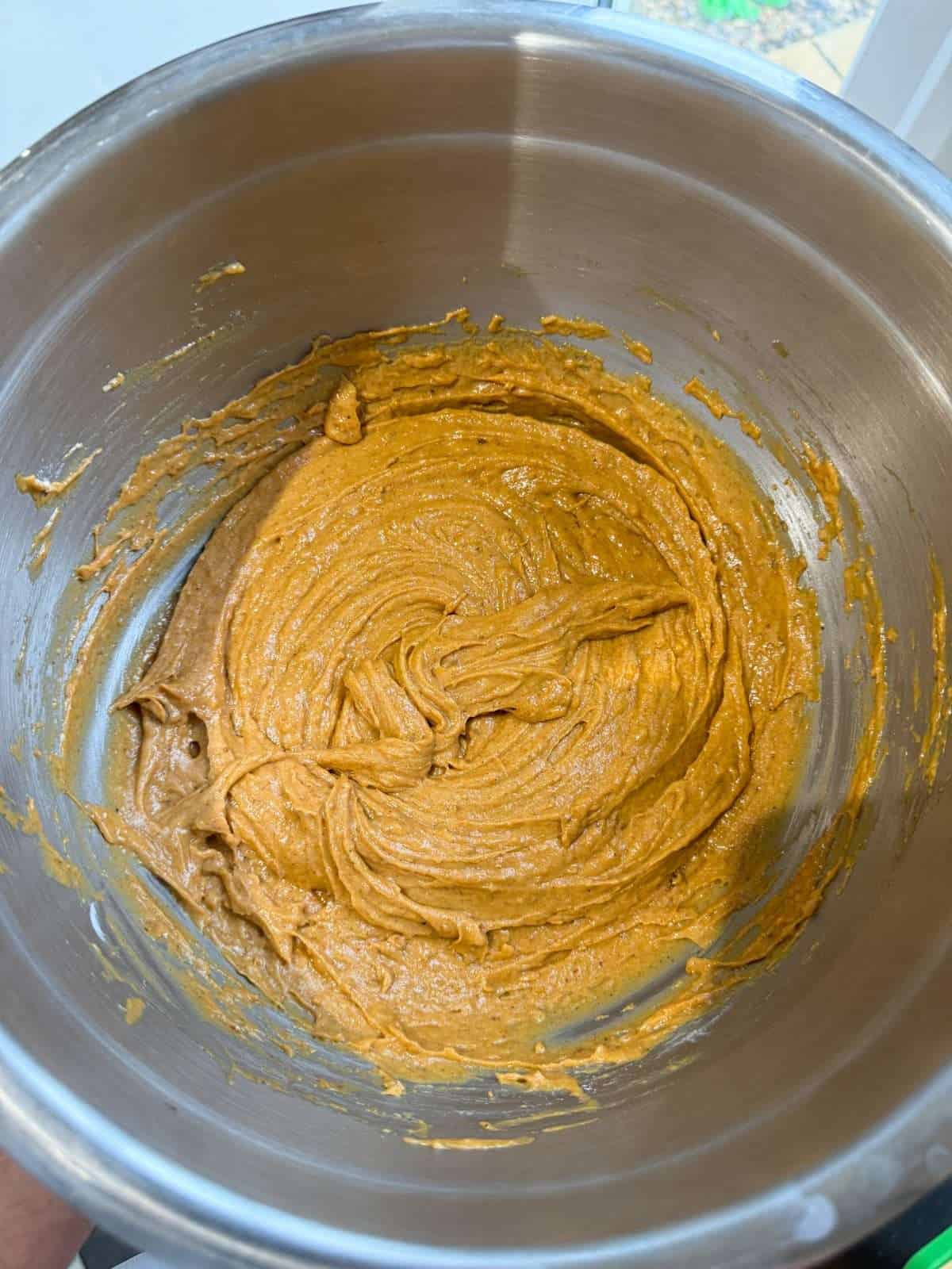 pumpkin bread batter