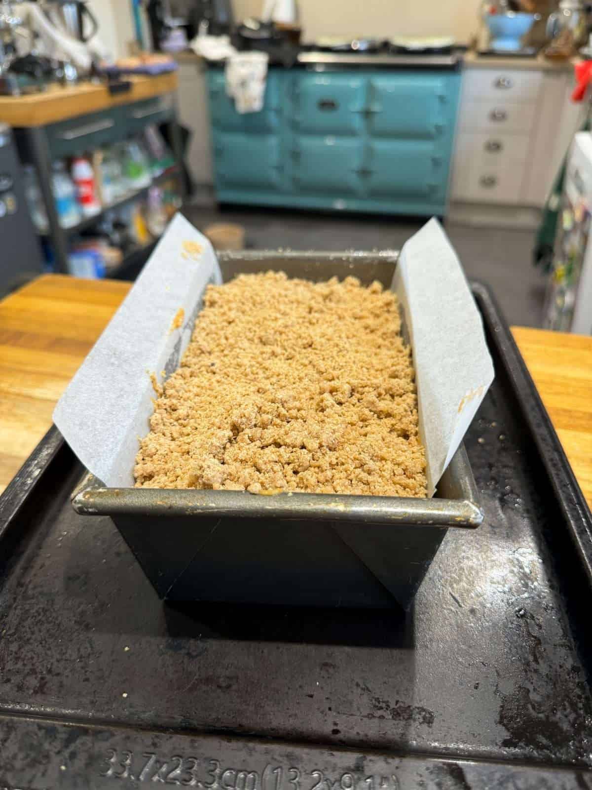 streusel topped pumpkin bread