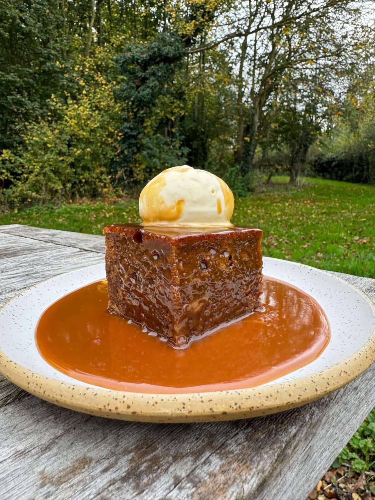 banana sticky toffee pudding with ice cream