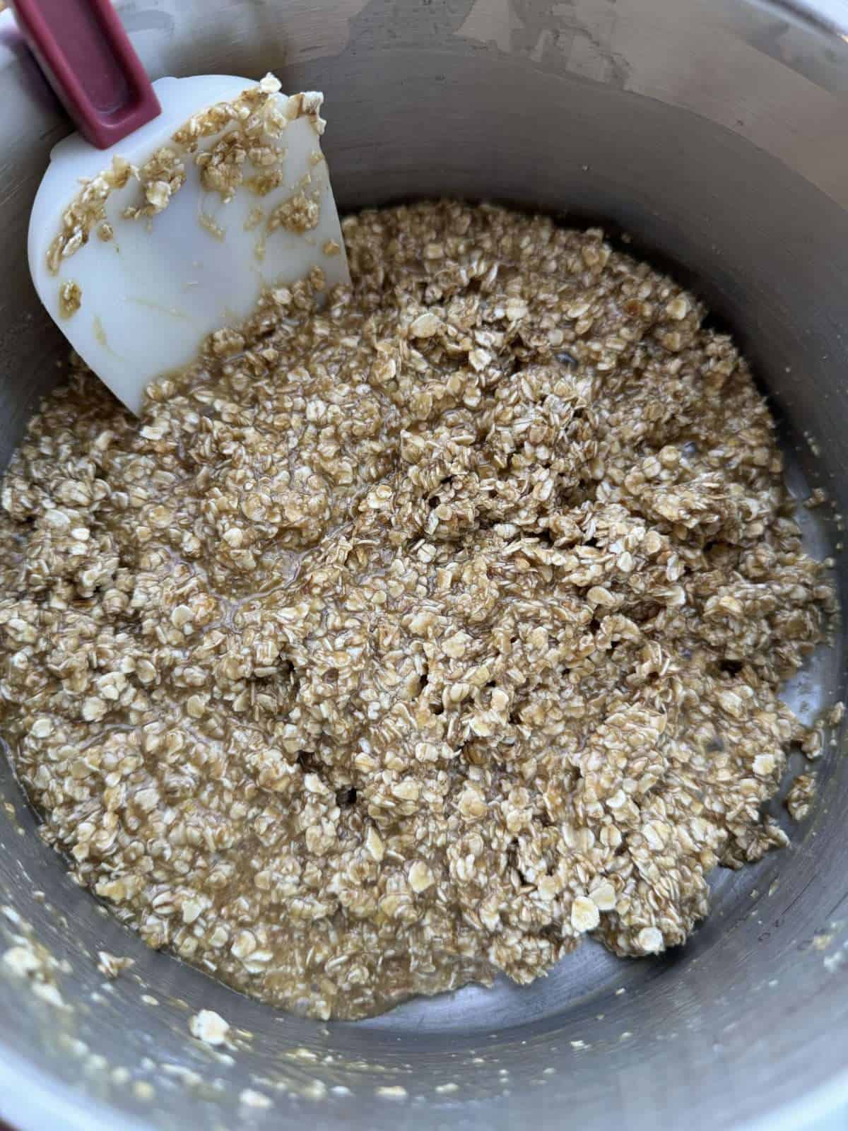 oats and syrup mix
