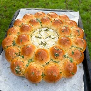 baked camembert dough ball wreath