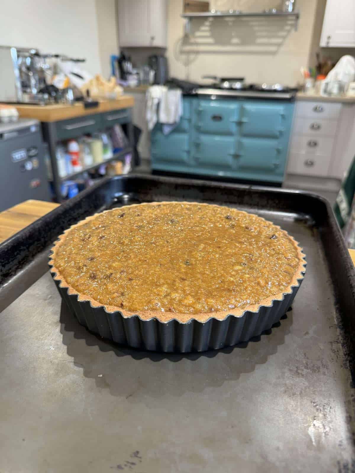 filled tart case