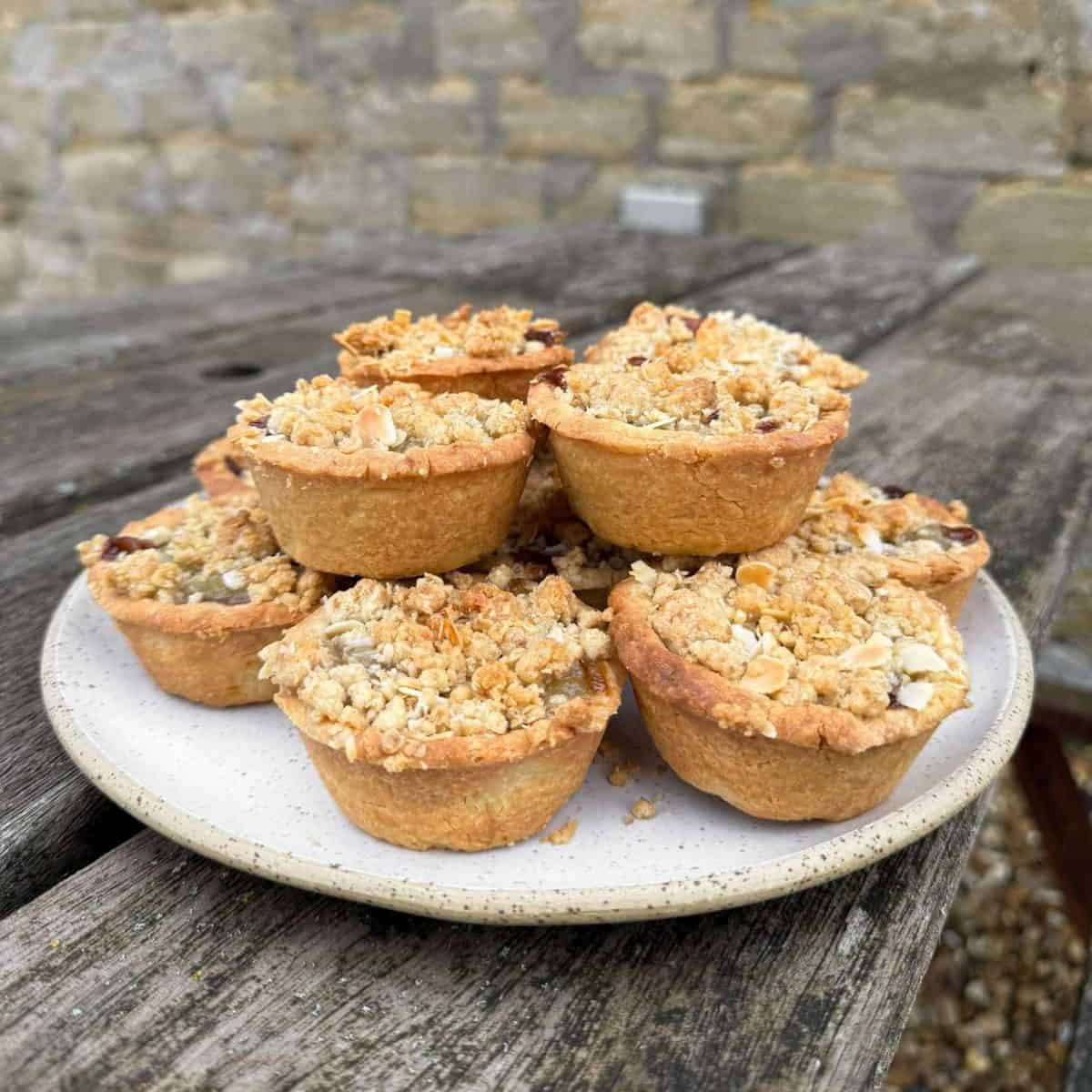 pear & almond crumble mince pies