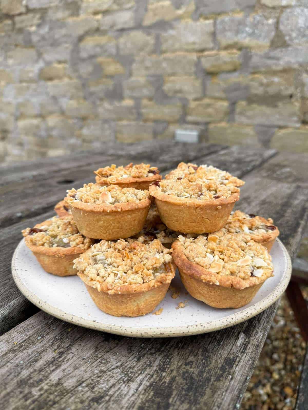 pear & almond crumble mince pies
