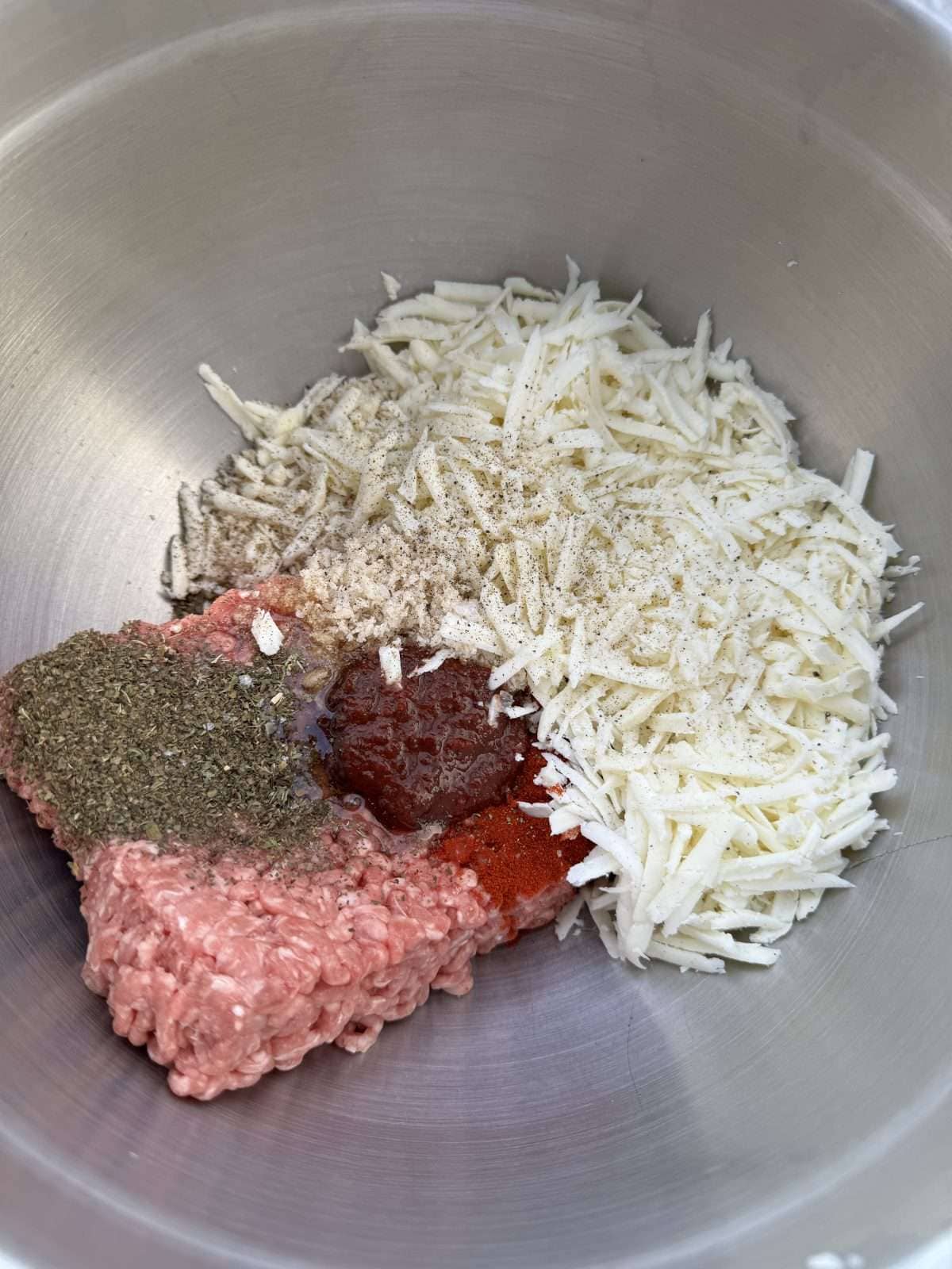 spiced lamb mince with grated halloumi