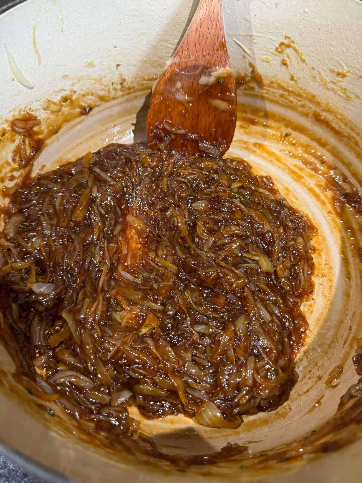 sticky marmite onions