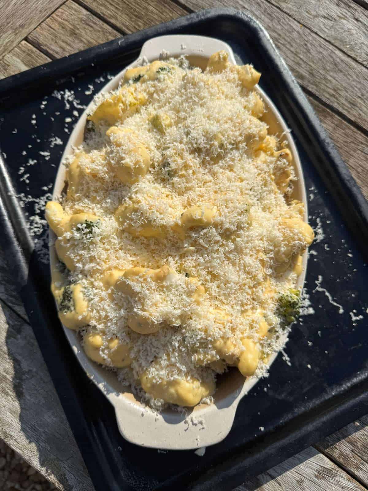 cauli broccoli in cheese sauce