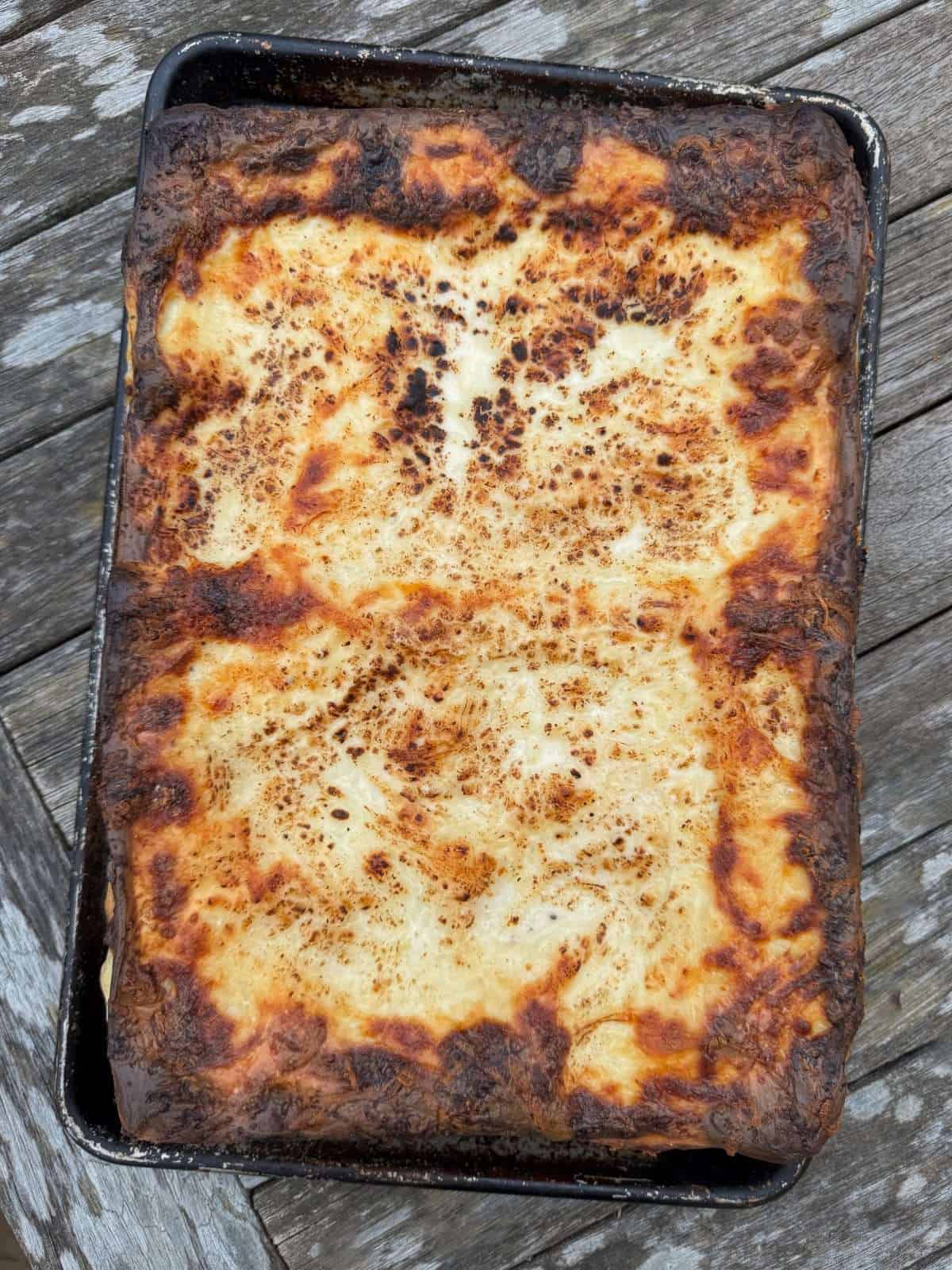 deep dish roasted garlic lasagne