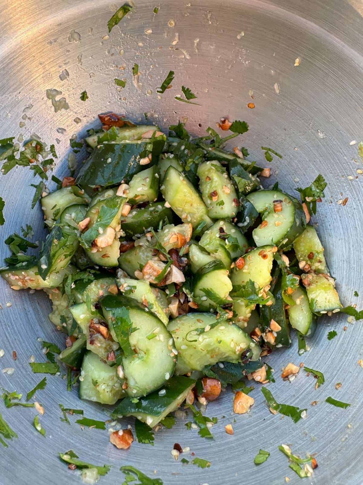 smashed cucumber salad with cashew nuts