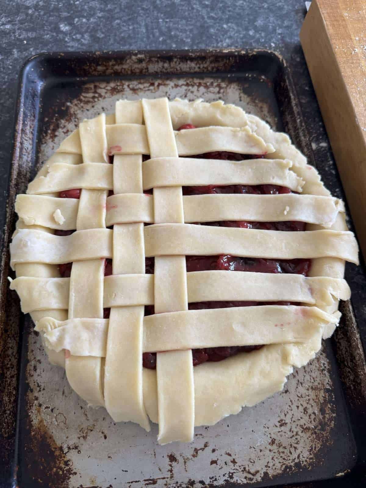 lattice pie crust step 4