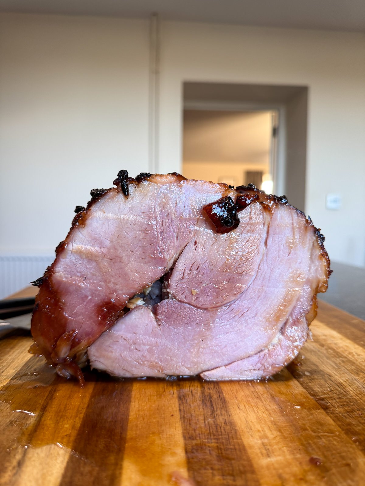 Boxing Day sticky toffee ham