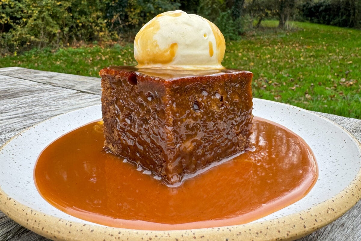 banana sticky toffee pudding
