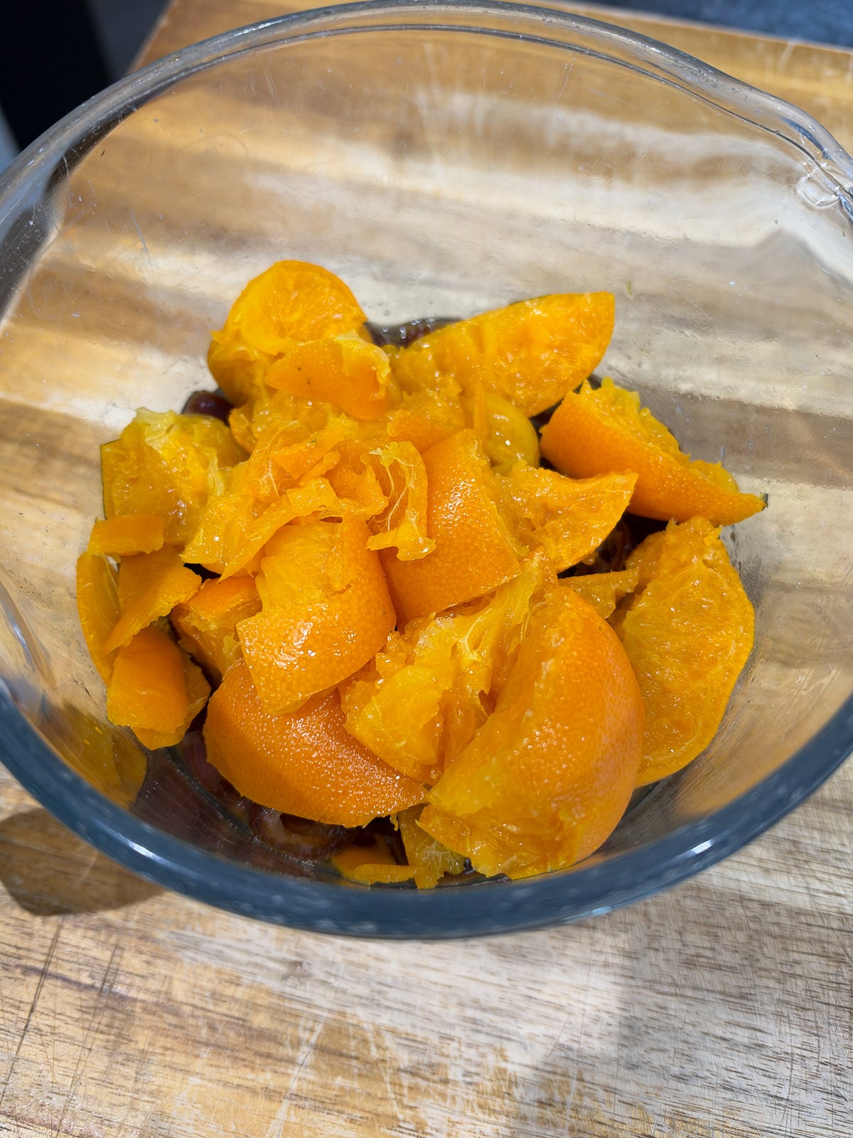 boiled clementines and dates for puree