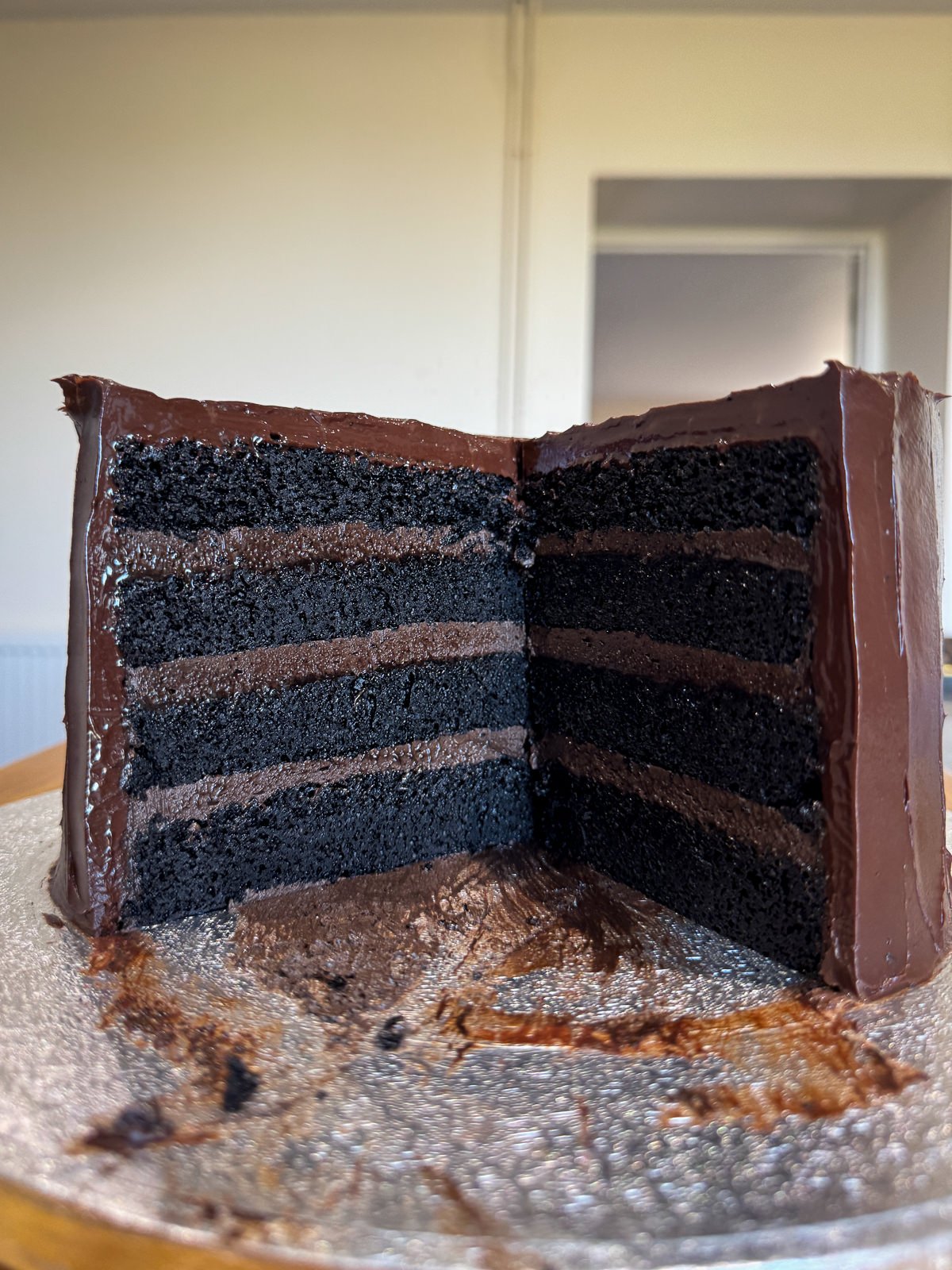 chocolate fudge cake layers sponge & frosting