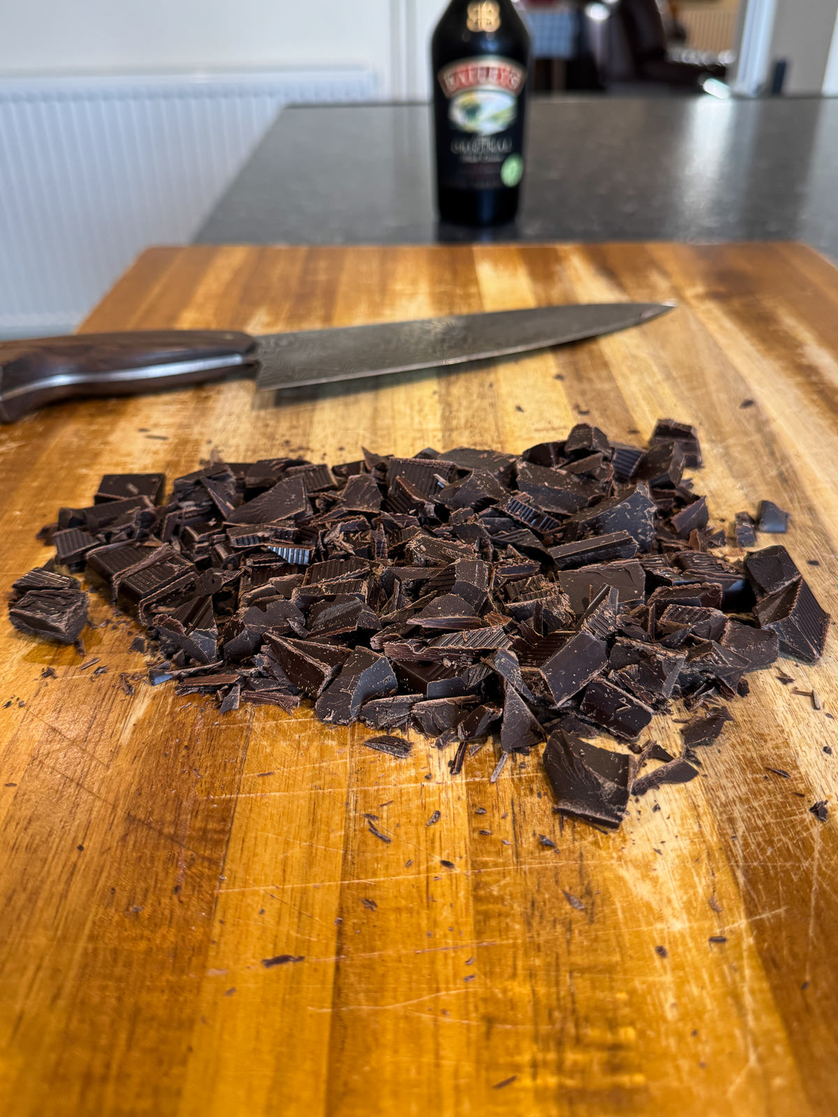 chopped bar of dark chocolate