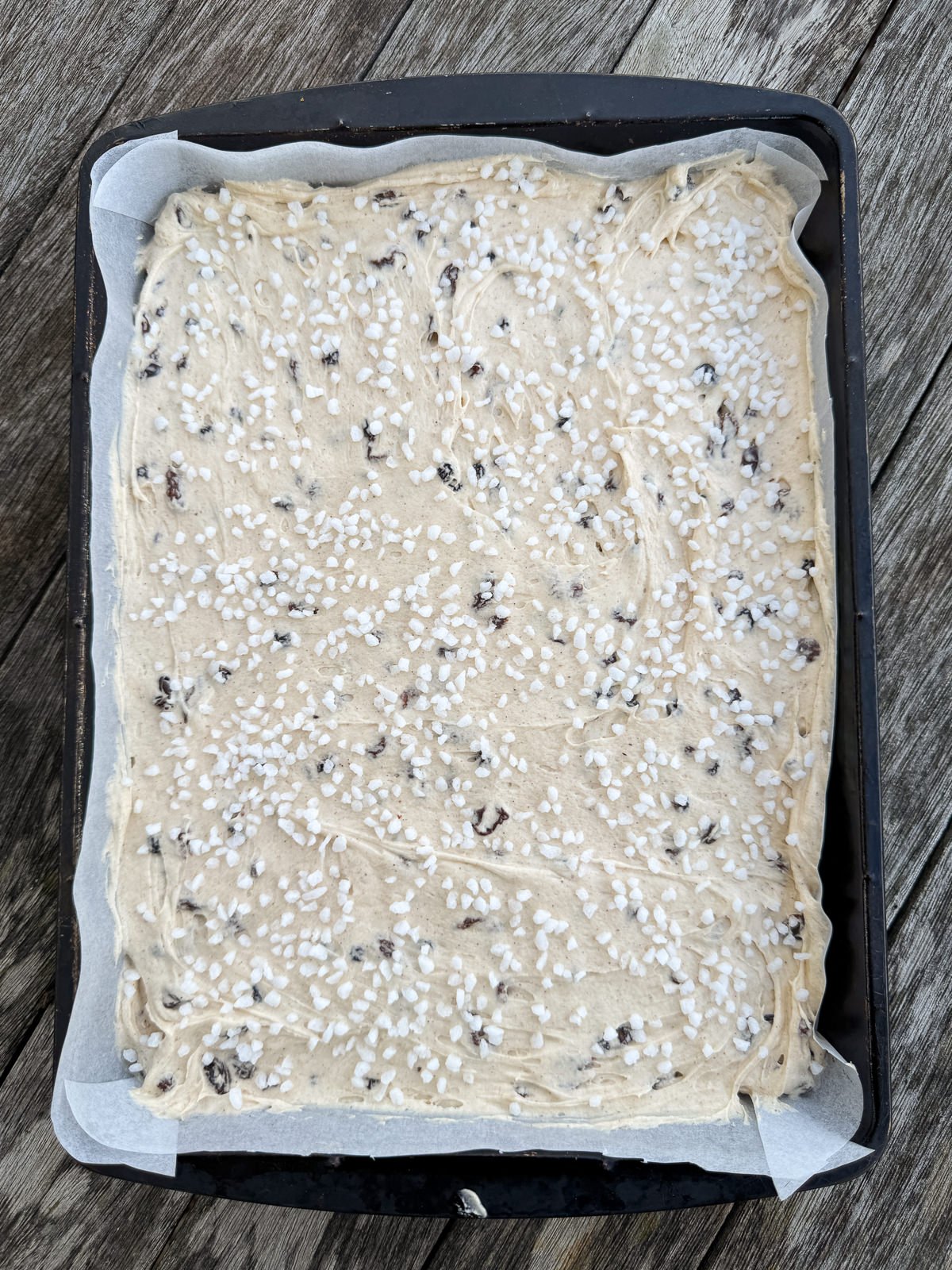 country slice traybake topped with sugar nibs