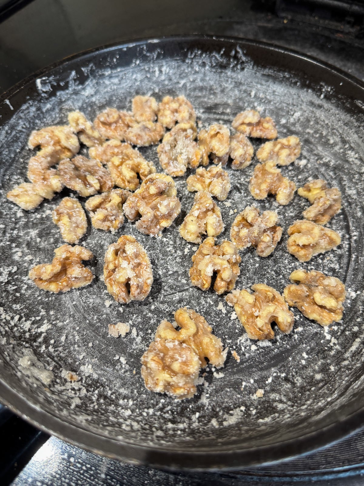 crystallised walnuts in pan