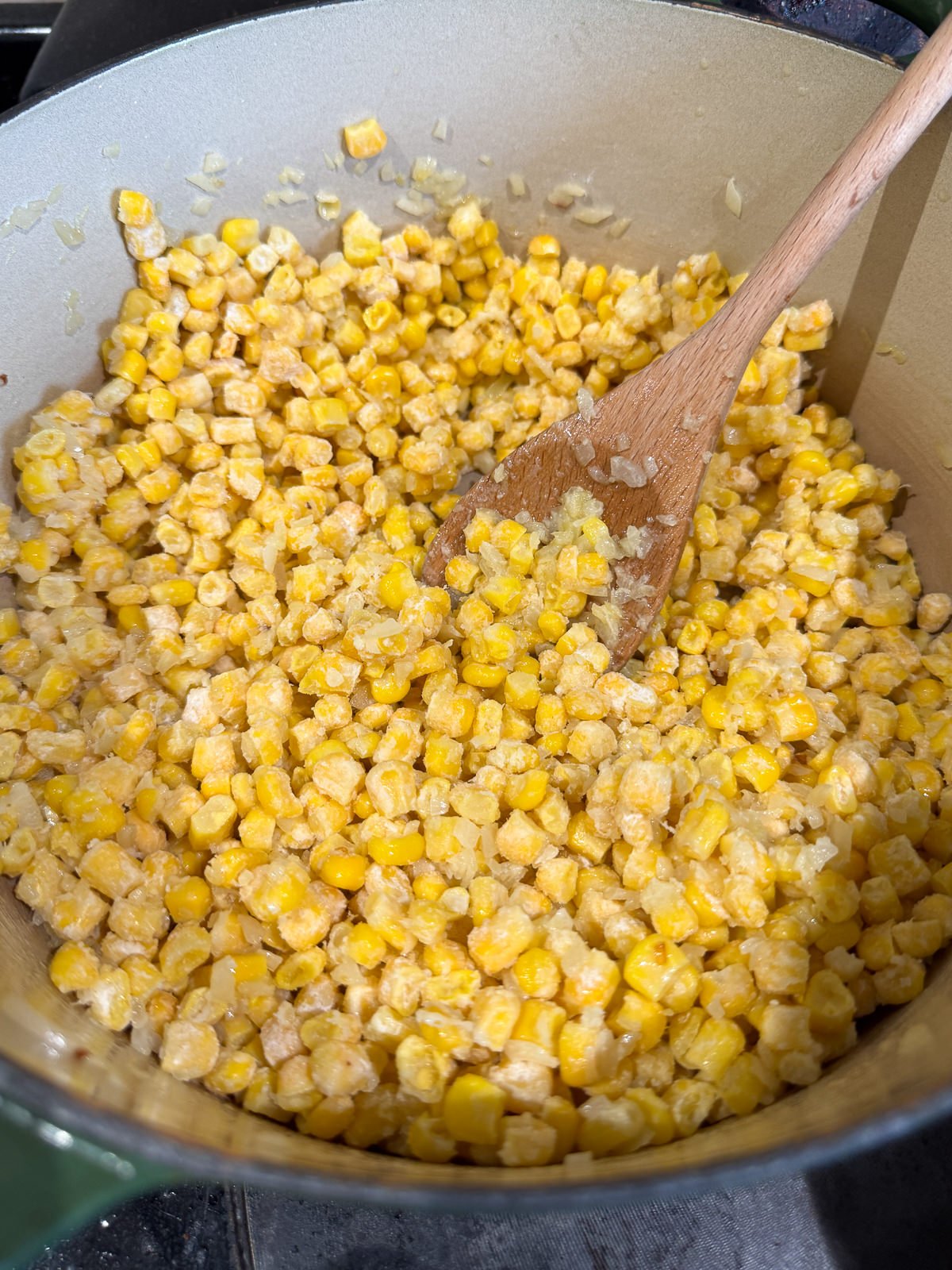 floury corn to thicken sauce