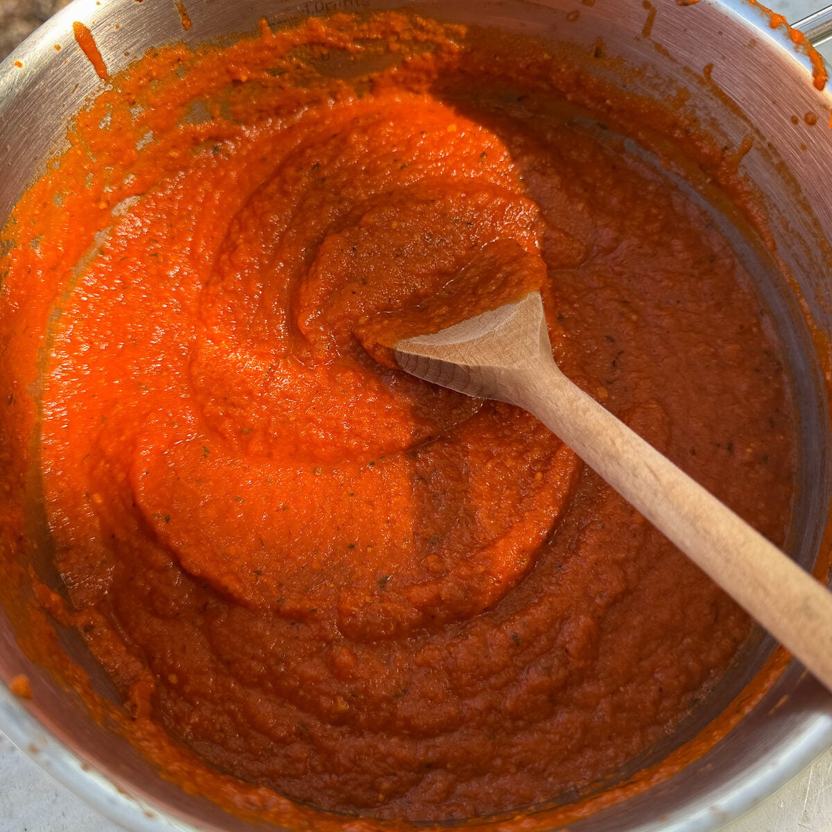tomato basil sauce for pizza pasta