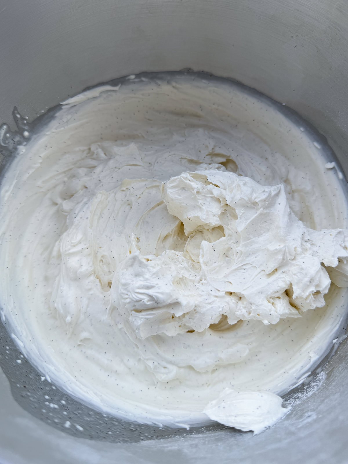 mascarpone vanilla whipped cream