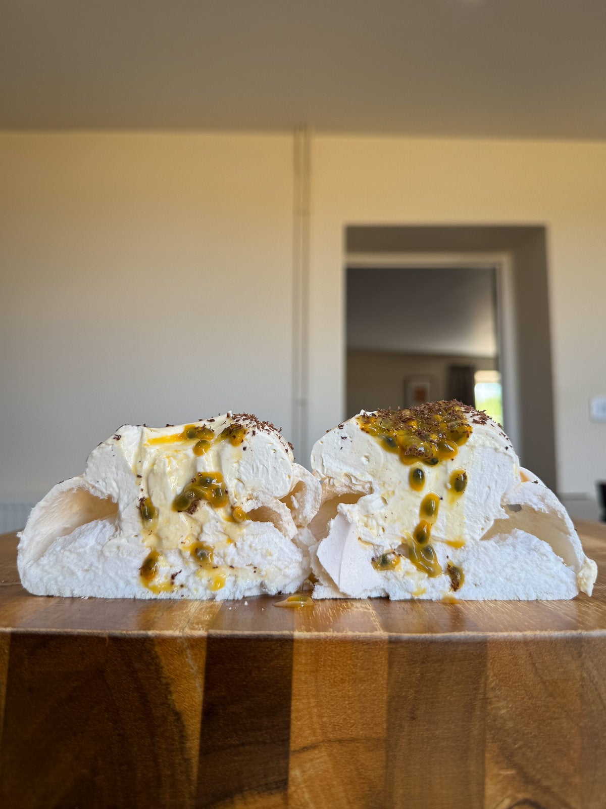 marshmallowy pavlova inside