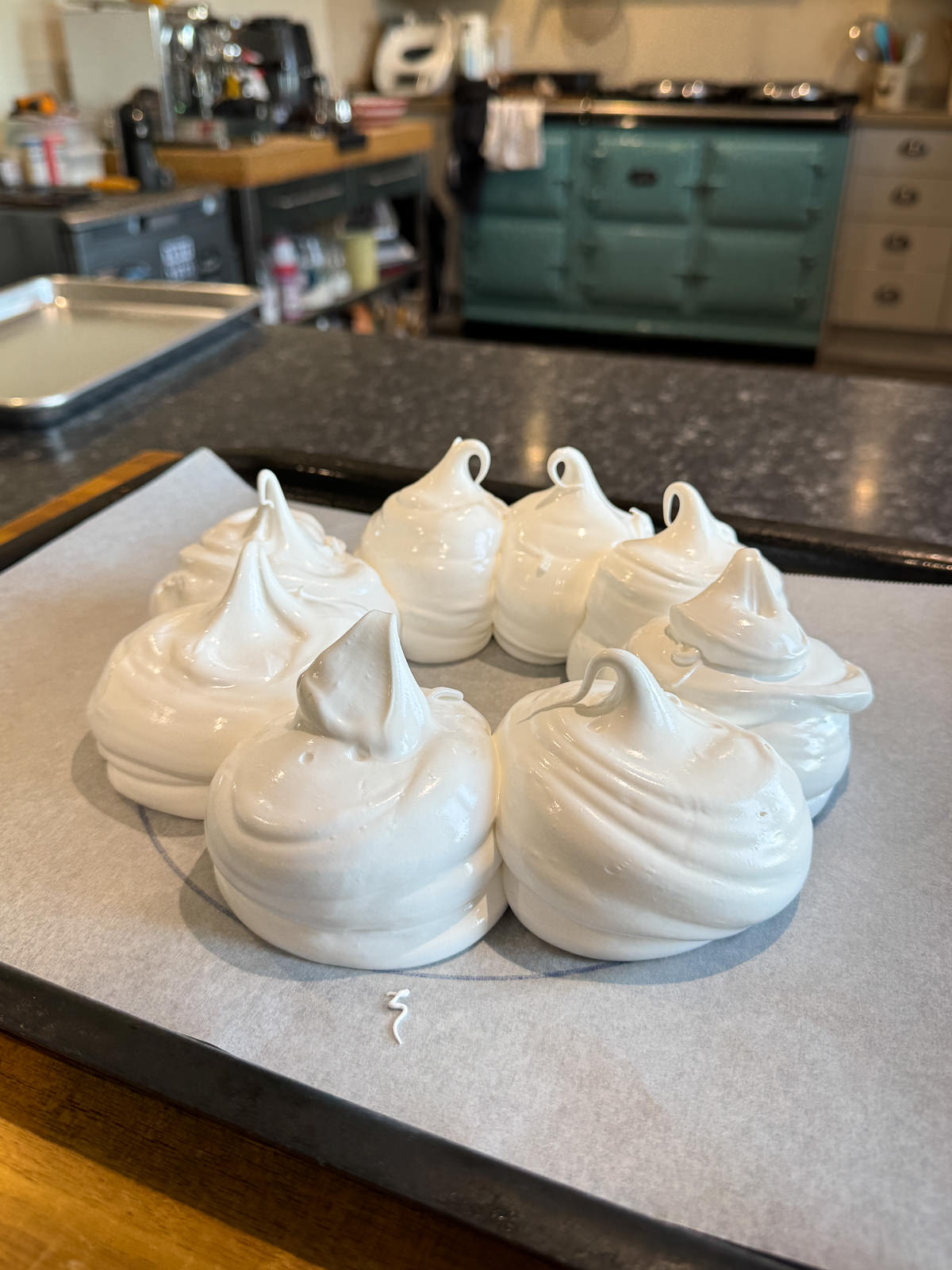 meringue wreath assembly