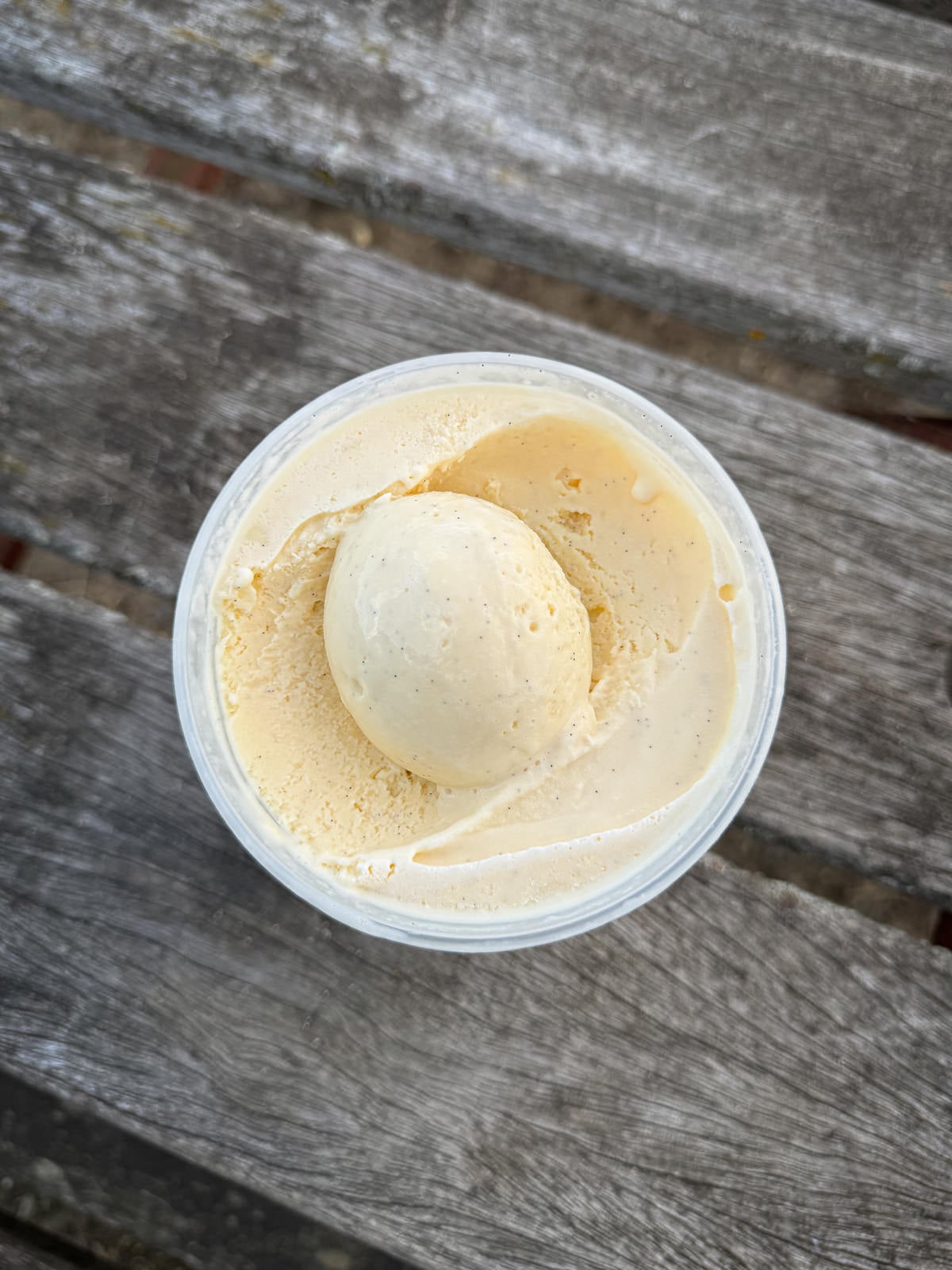 Milkybar stracciatella ice cream scoop