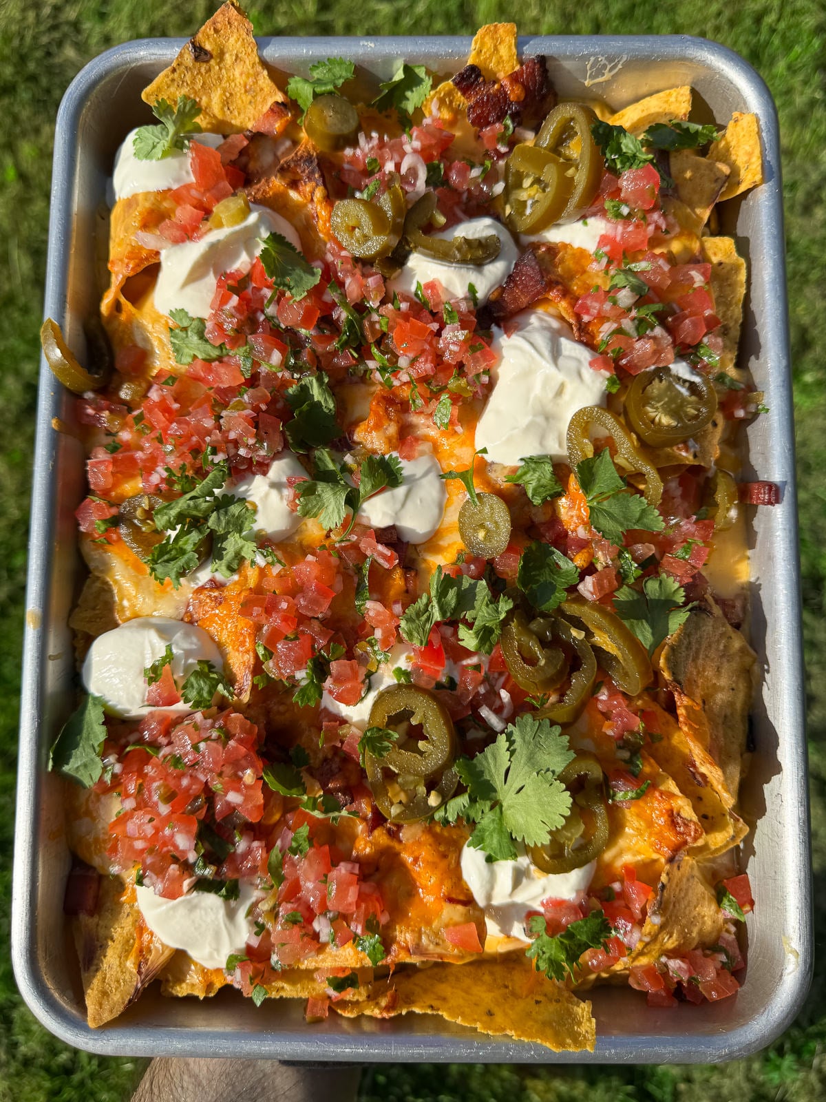 nacho topped macaroni cheese traybake