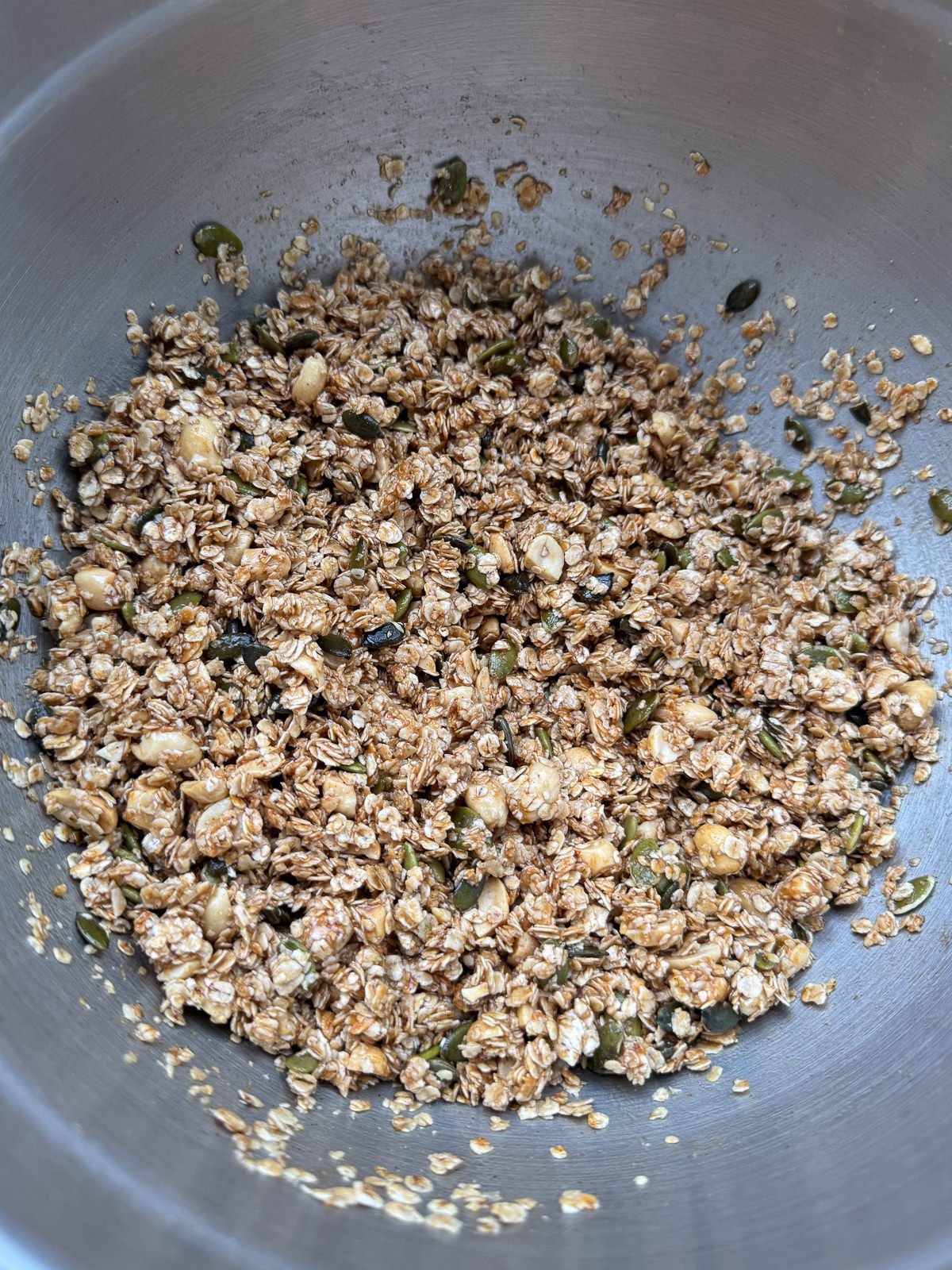 porridge oats mixed with maple syrup