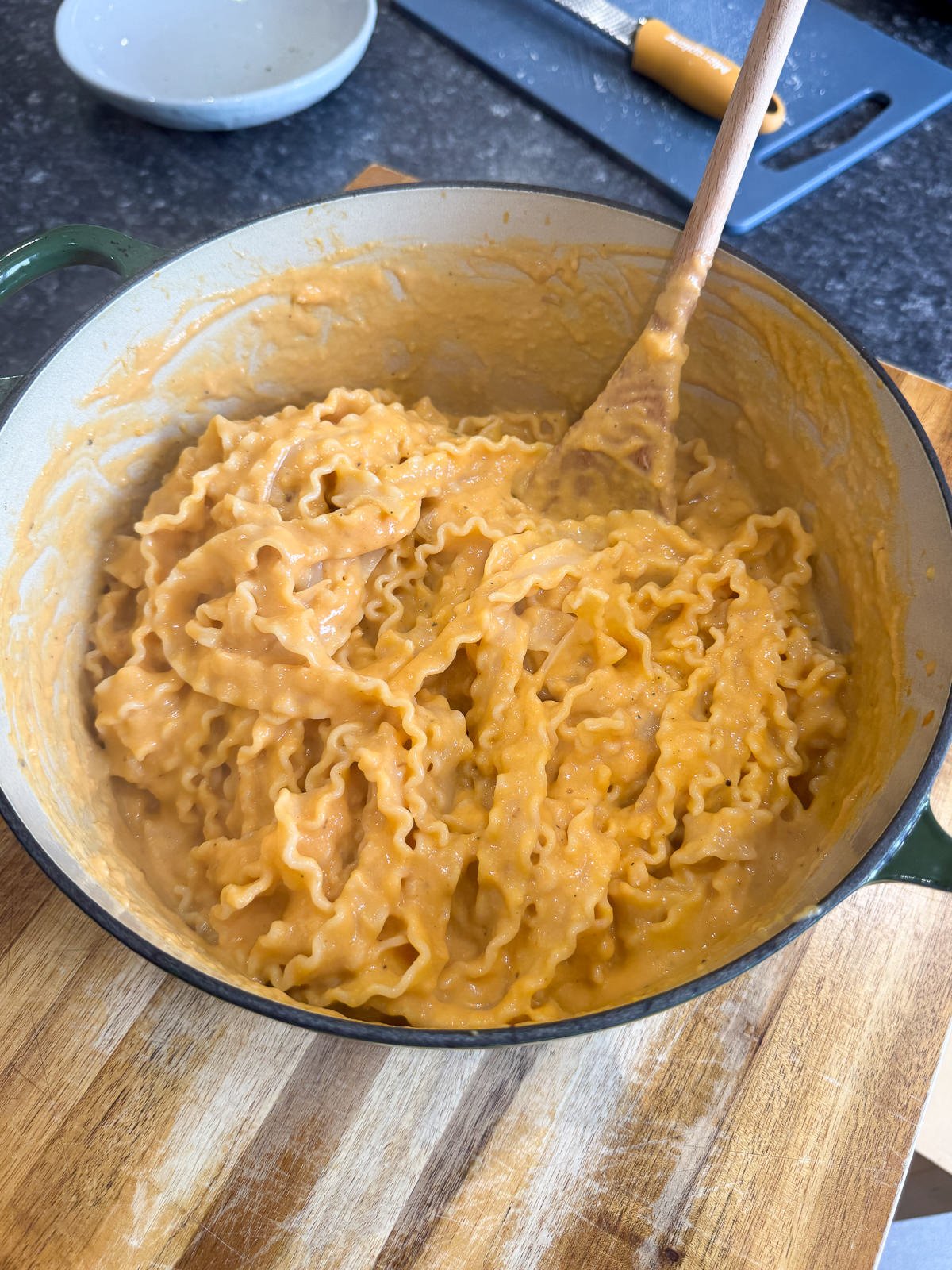 pumpkin pasta in pan