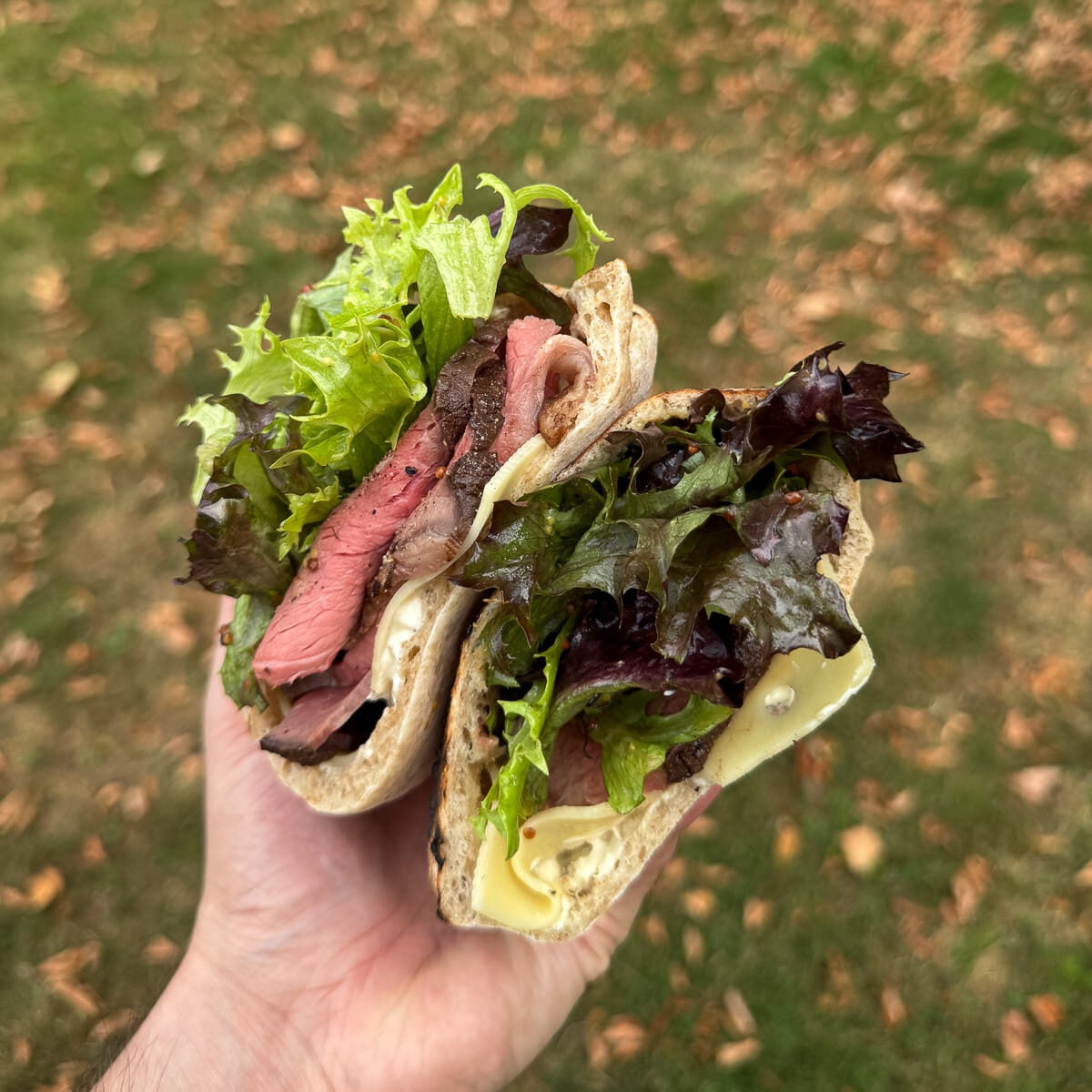 leftover roast beef pitta with horseradish