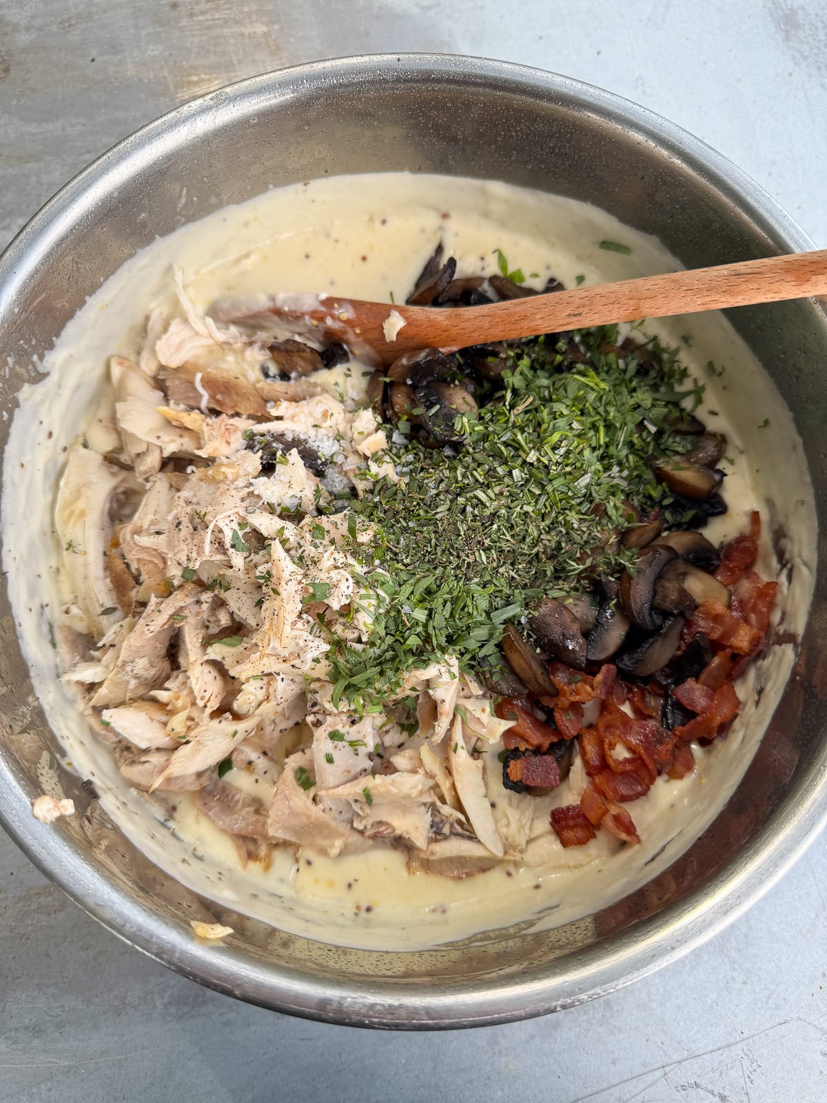 roasted garlic chicken pie filling with herbs