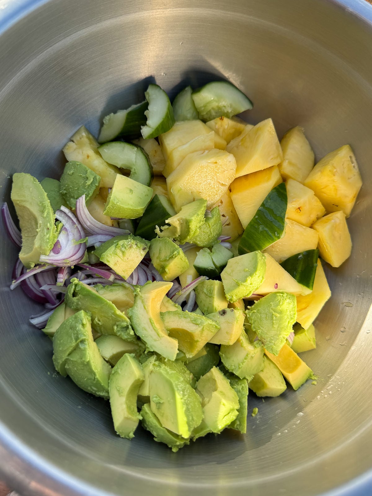 pineapple salad components